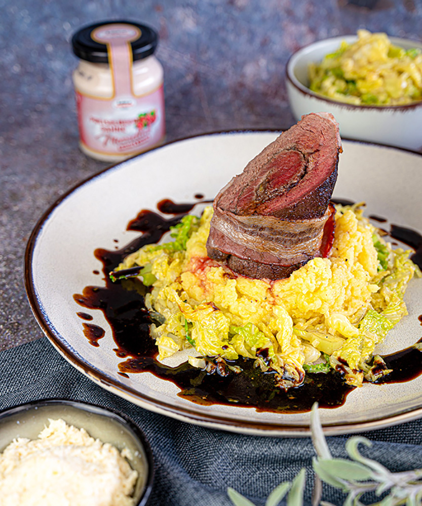 hirsch involtini preiselbeer sahne meerrettich hirsch involtini preiselbeer sahne meerrettich