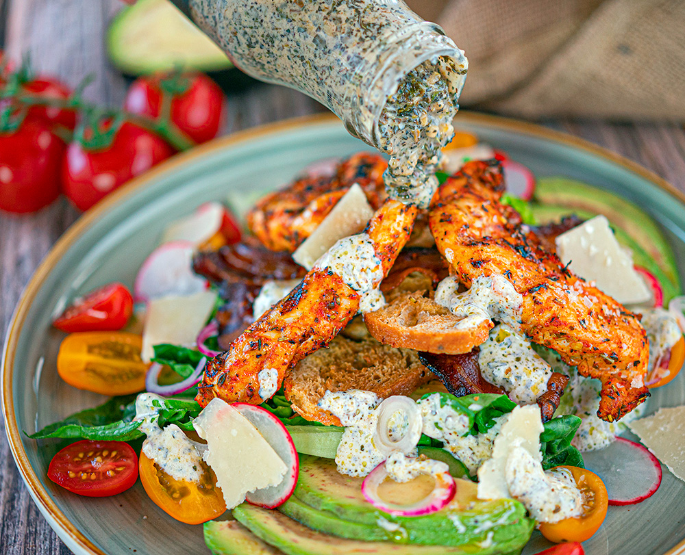 cesar salat mit dressing Cesar Salat mit marinierten Putenstreifen