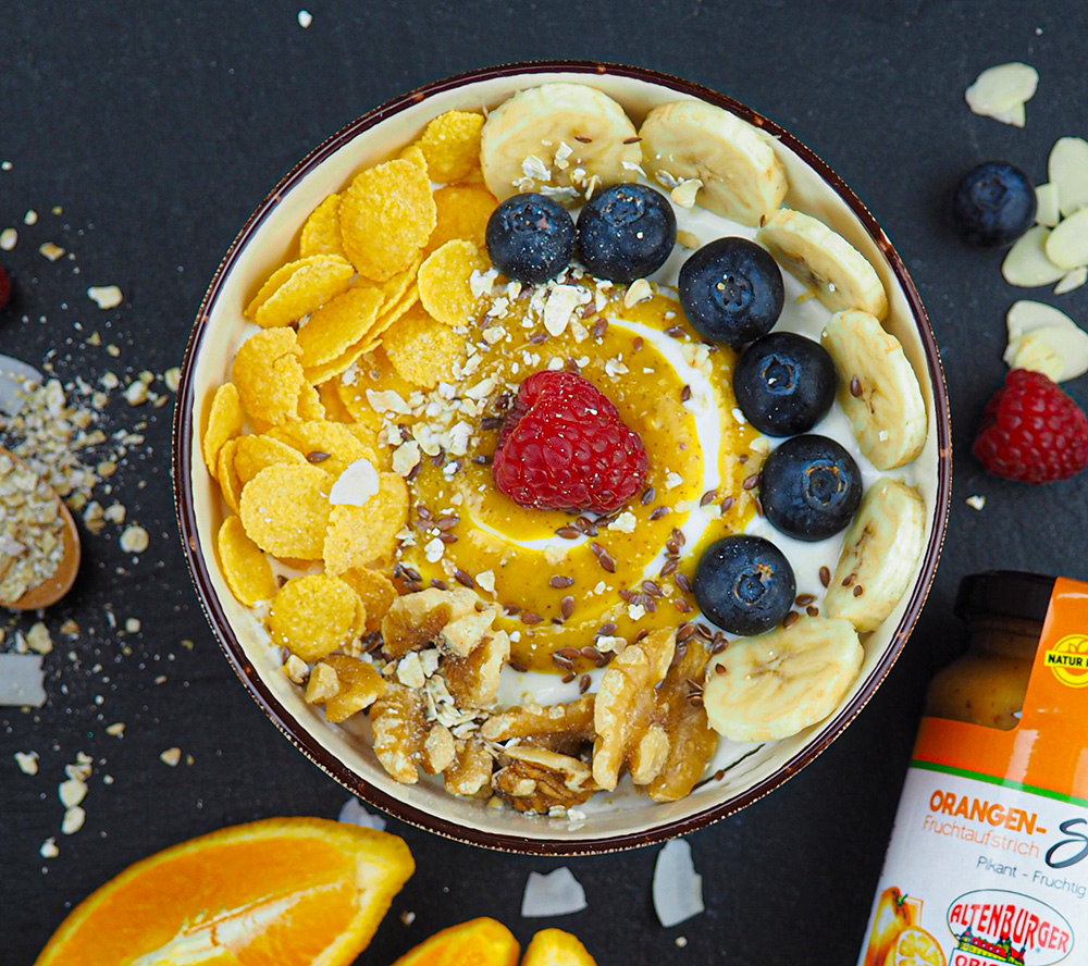 fruchtbowl mit orangensenf fruchtbowl mit orangensenf