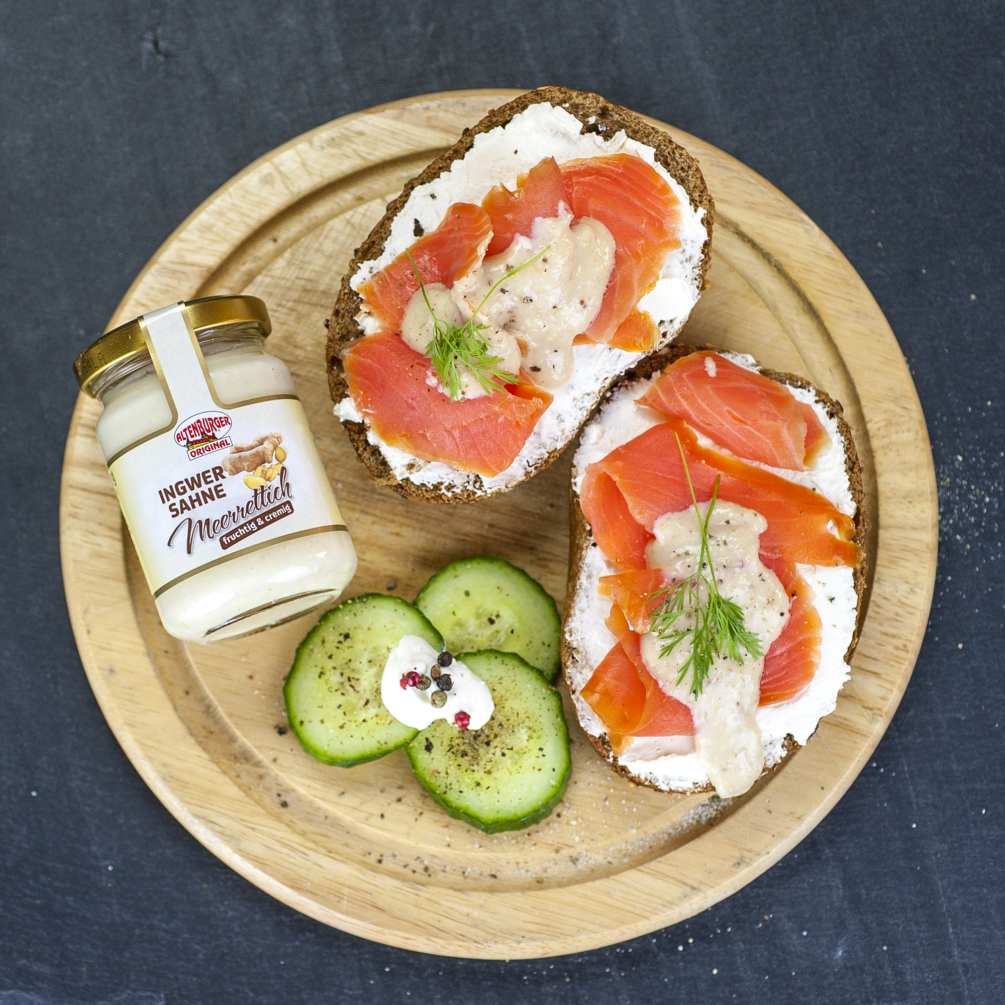 Cremiger Ingwer Sahne Meerrettich ideal zu geräuchertem Lachs