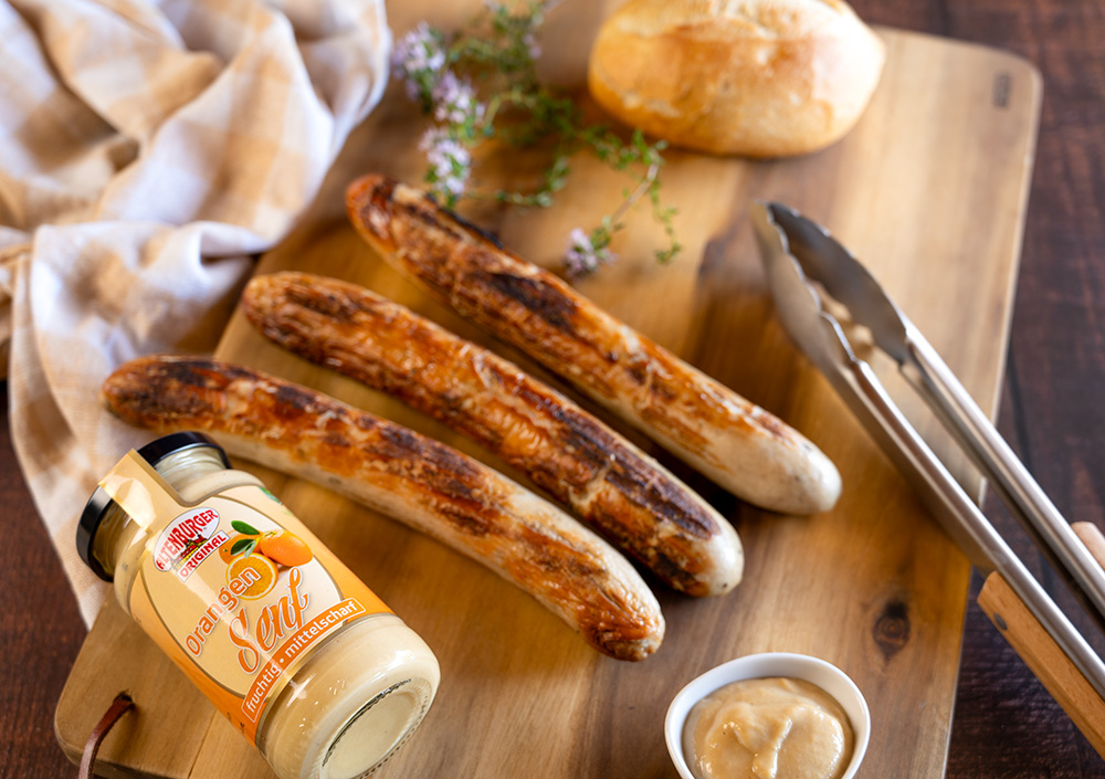 bratwurst mit orangen senf bratwurst mit orangen senf