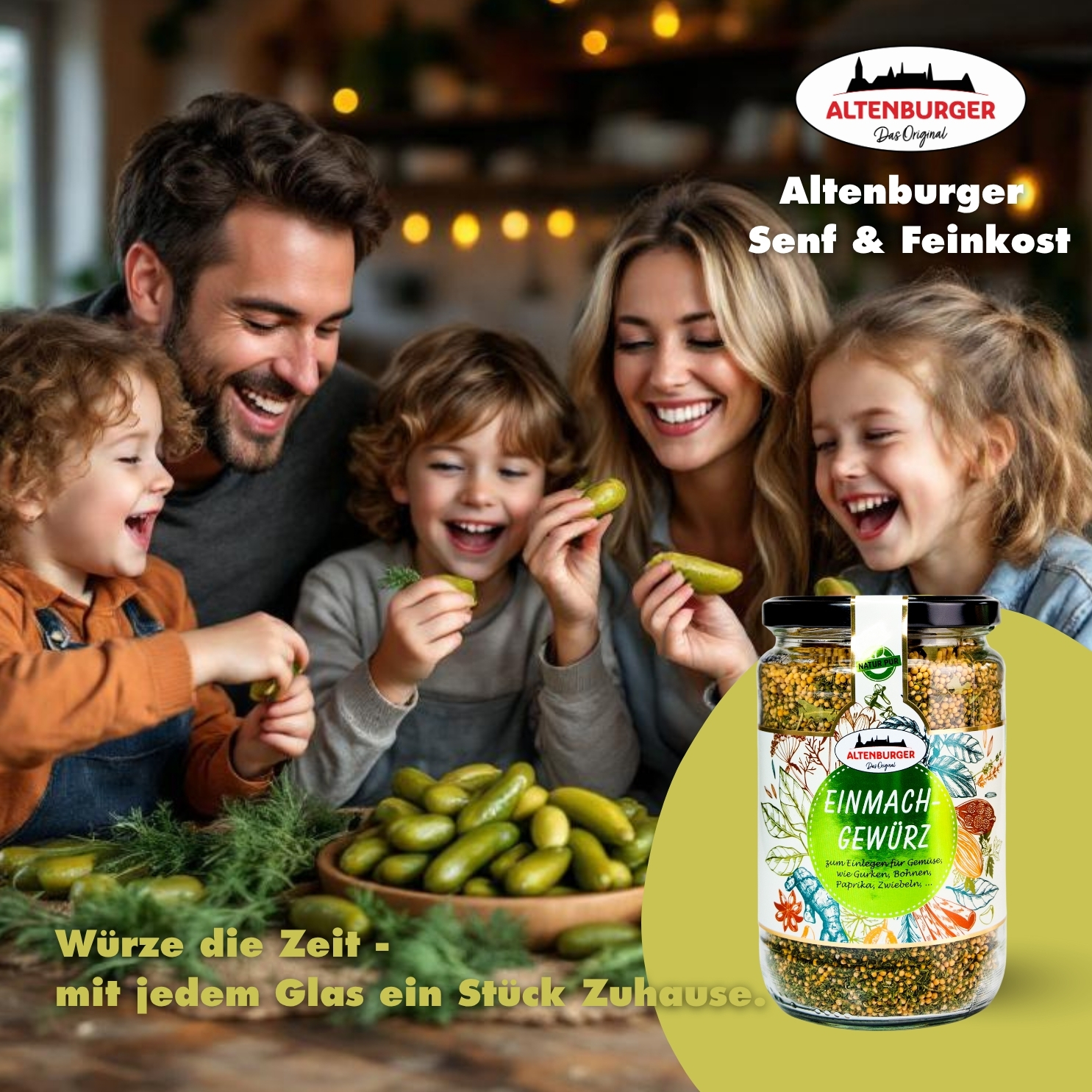 Fröhliche Familie isst eingelegte Gurken