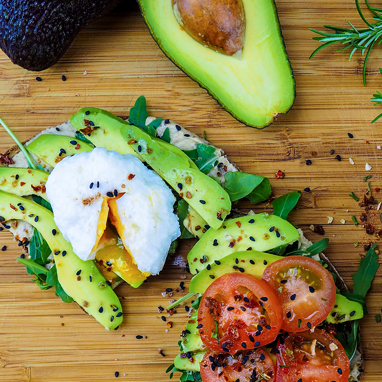 avocado brot mit avocado gewuerz