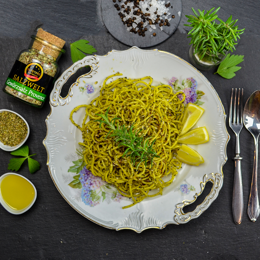 Spaghetti mit Gewürzsalz Provence