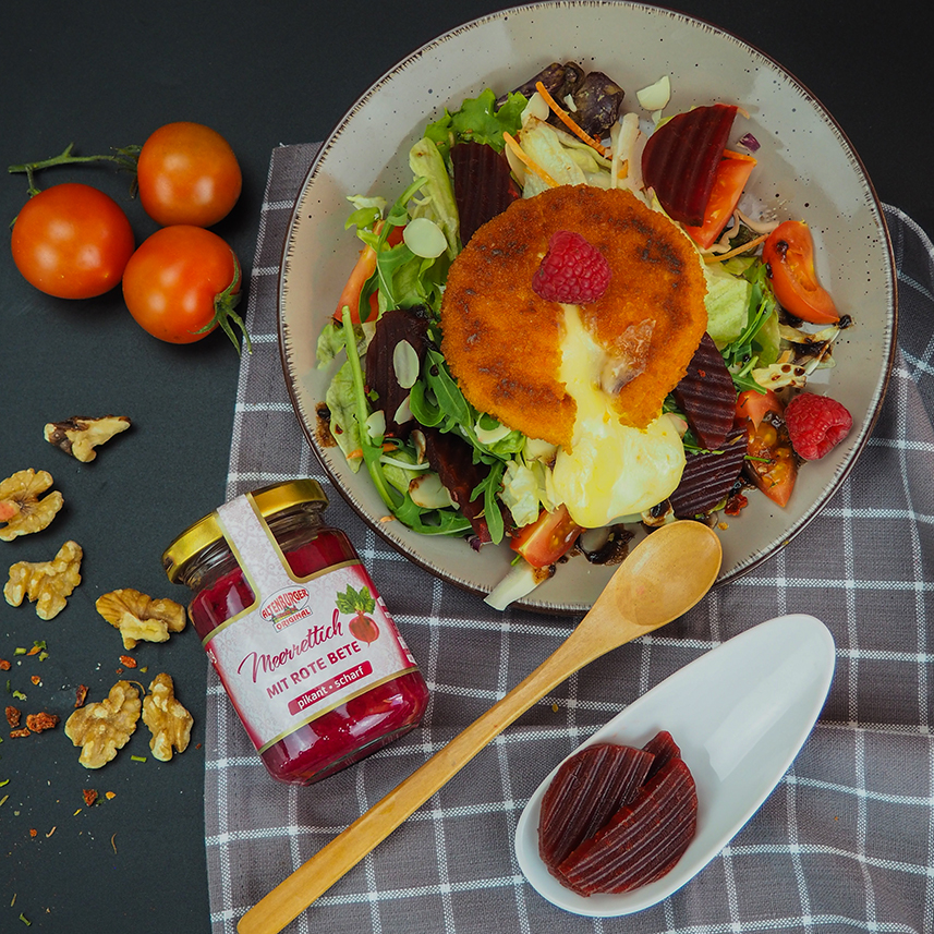 Meerrettich-mit-rote-Bete-mit-Salat
