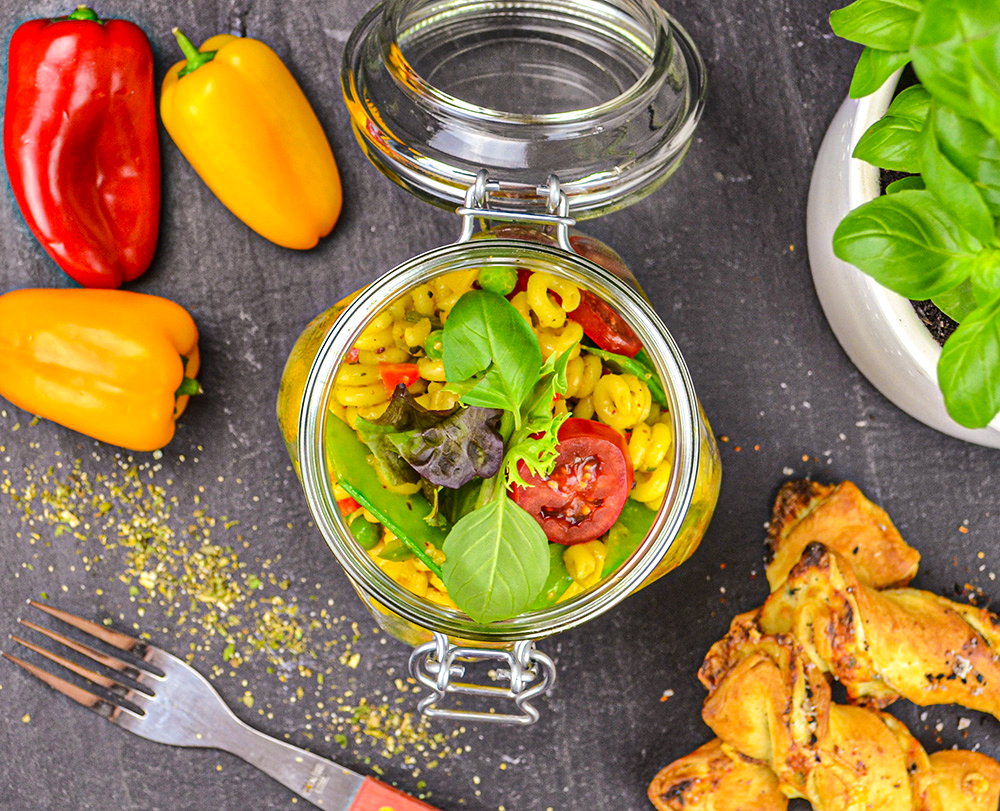 nudelsalat mit fruchtigem dressing Nudelsalat mit fruchtigem Dressing