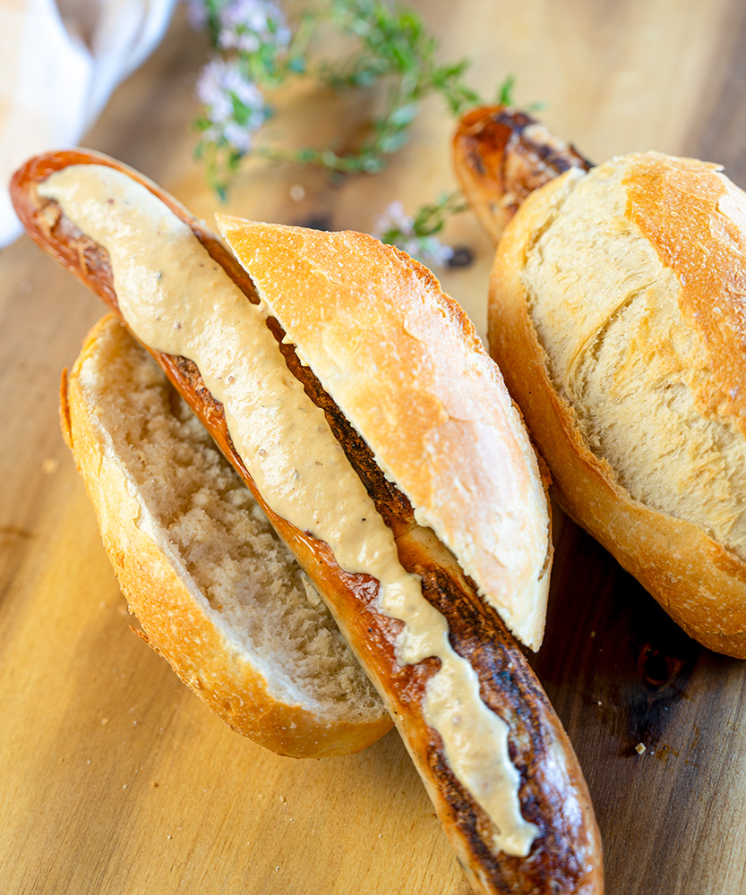 bratwurst mit senf bratwurst mit senf