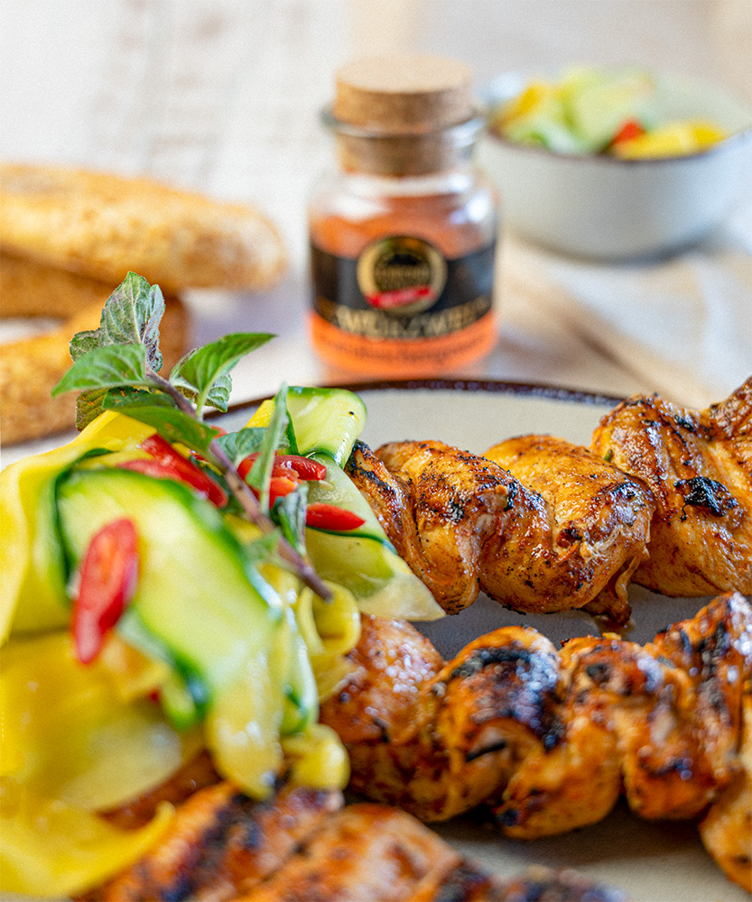 haenchenspiess mit brathaenchengewuerz heahnchenspiess gegrillt mit brathaenchengewuerz