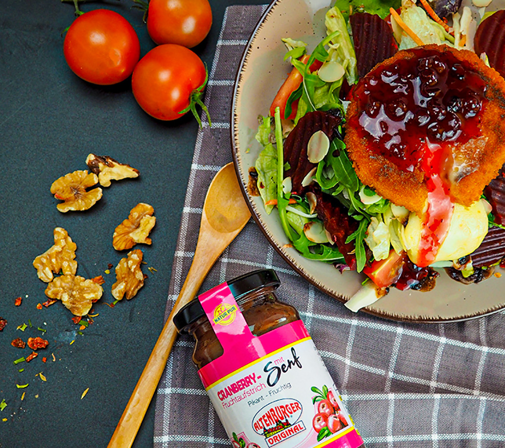 Cranberry Senf zu Camembert und Salat Hirsch Involtiny zu Camembert und Salat